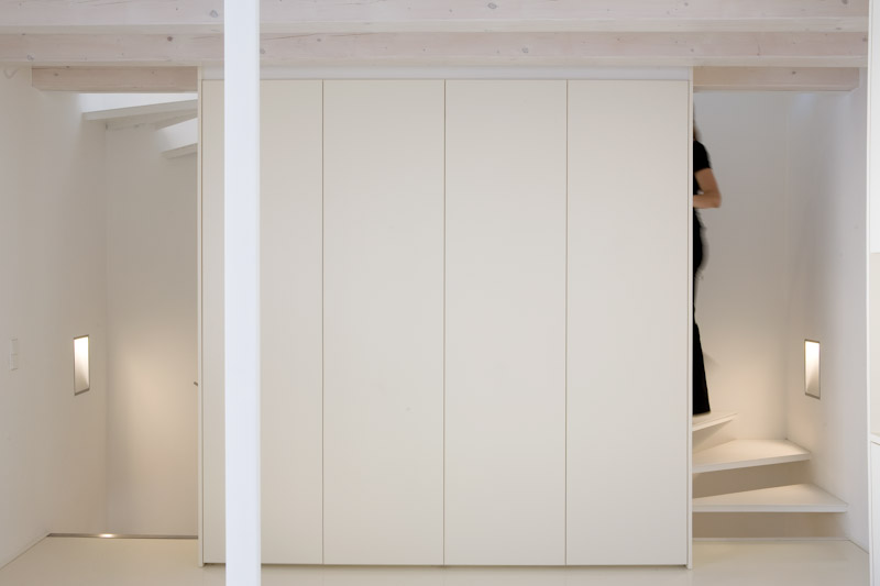 Bürohaus minimalistisches Design Bürodesign Büromöbel